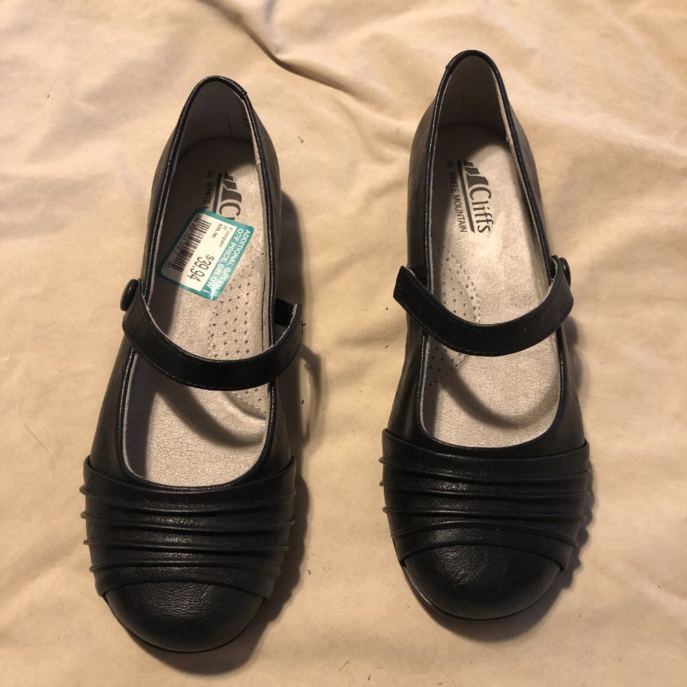 White Mountain Cliffs Black Mary Janes Shoes sz7.5
